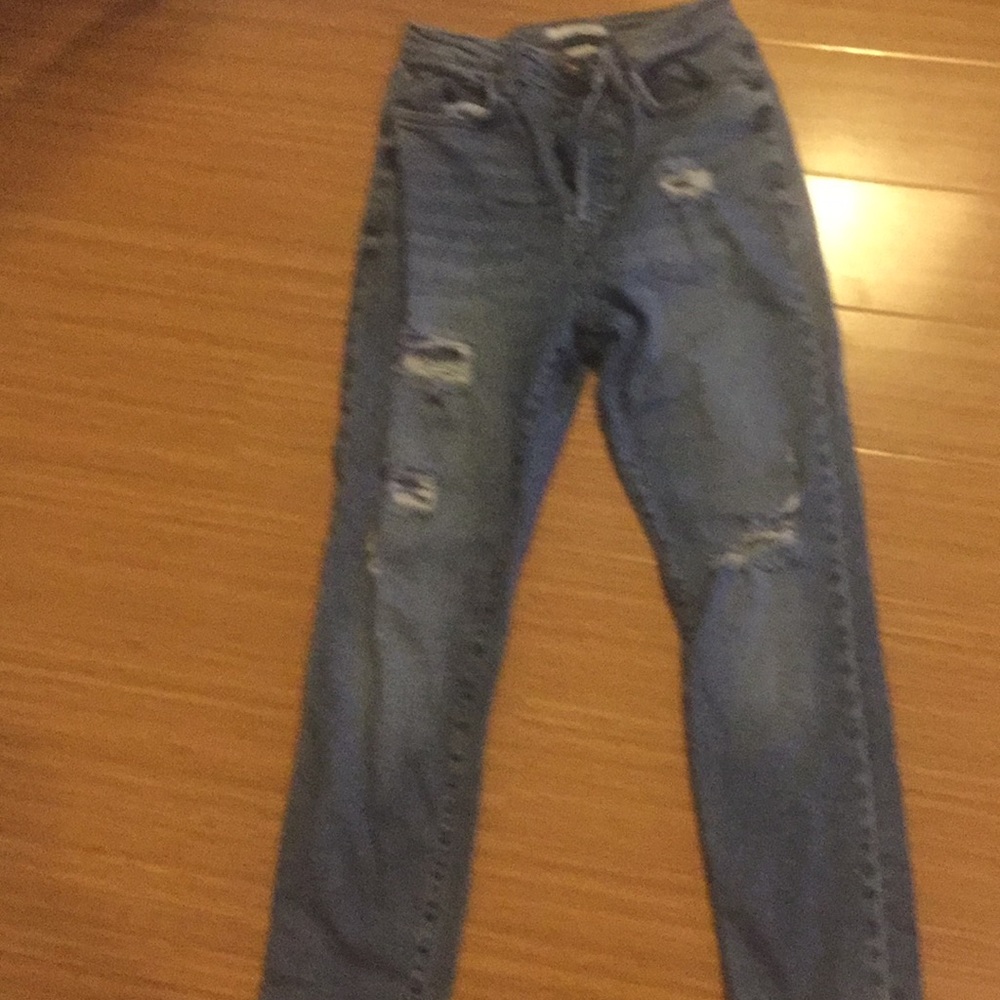 Mom/ straight leg jeans